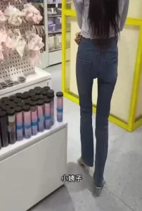 老婆不在家强操刚刚离异身材火爆的大姨子